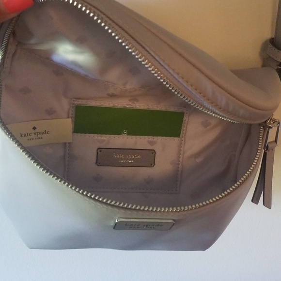 ‼CLOSET CLEAN OUT SALE‼ BNWT KATE SPADE BELT BAG - Picture 2 of 3